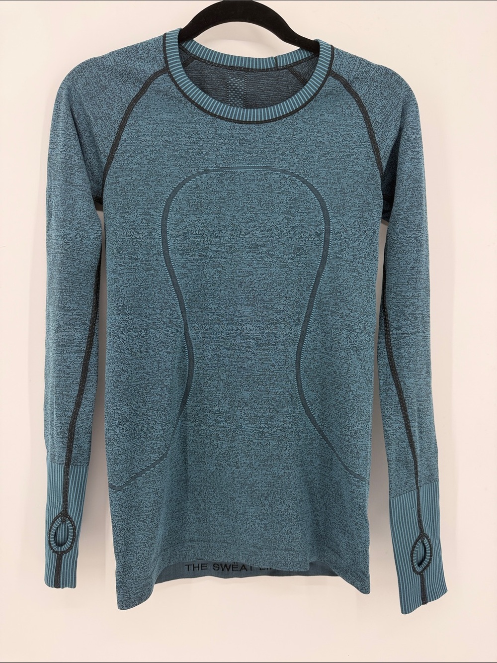 Lululemon Swiftly Tech Long Sleeve Crew Size 6 Black Desert Teal Running